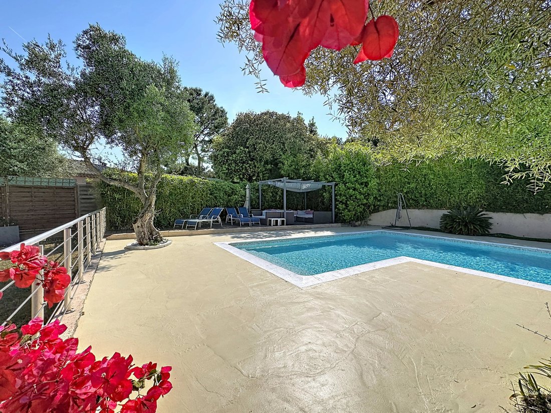 Villa in L'Estagnol, Antibes, France 2 - 17998376