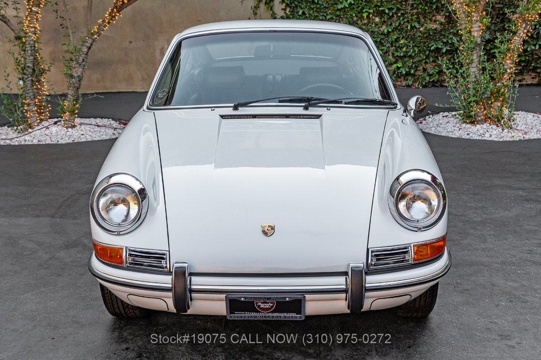 Porsche 912 in Los Angeles, CA 2 - 17993693