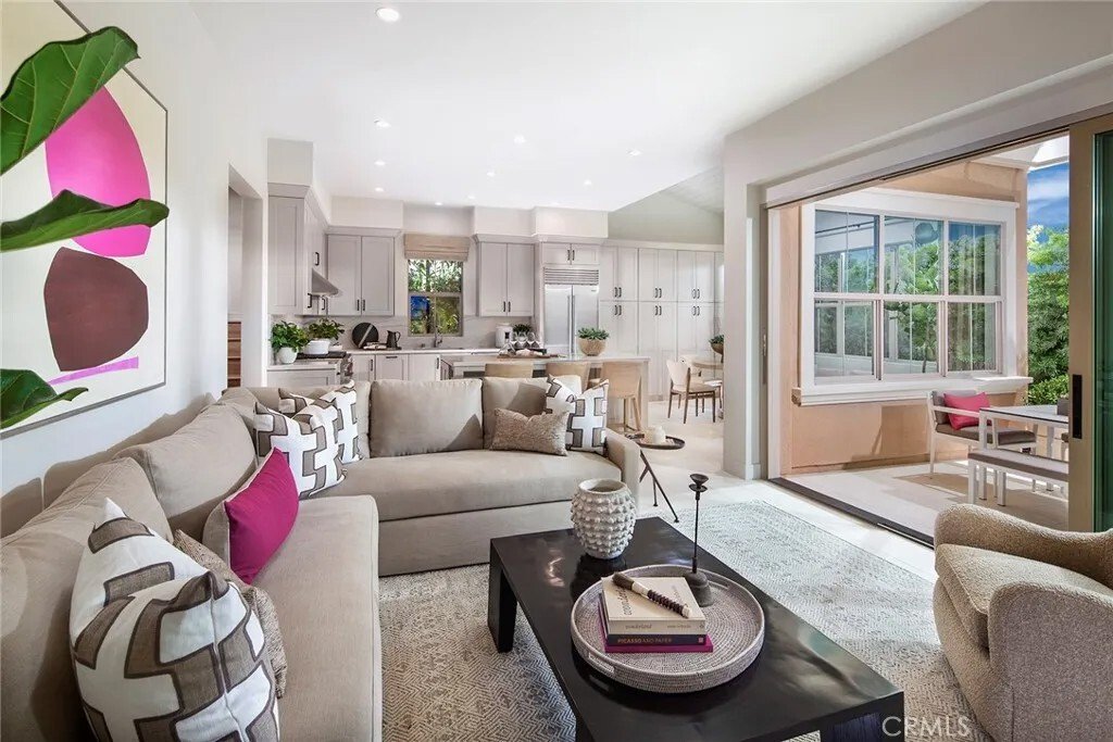 Condo in Irvine, California, United States 3 - 17257421