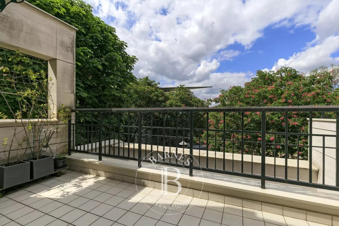 Appartement à Rueil-Malmaison, Île-de-France, France 2 - 17993538