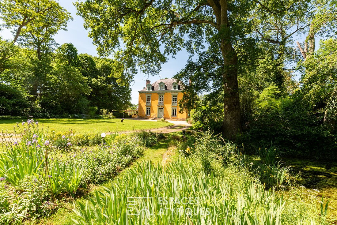 Villa in Aéroport-Ecarts, Saint-Jacques-de-la-Lande, France 1 - 17996287