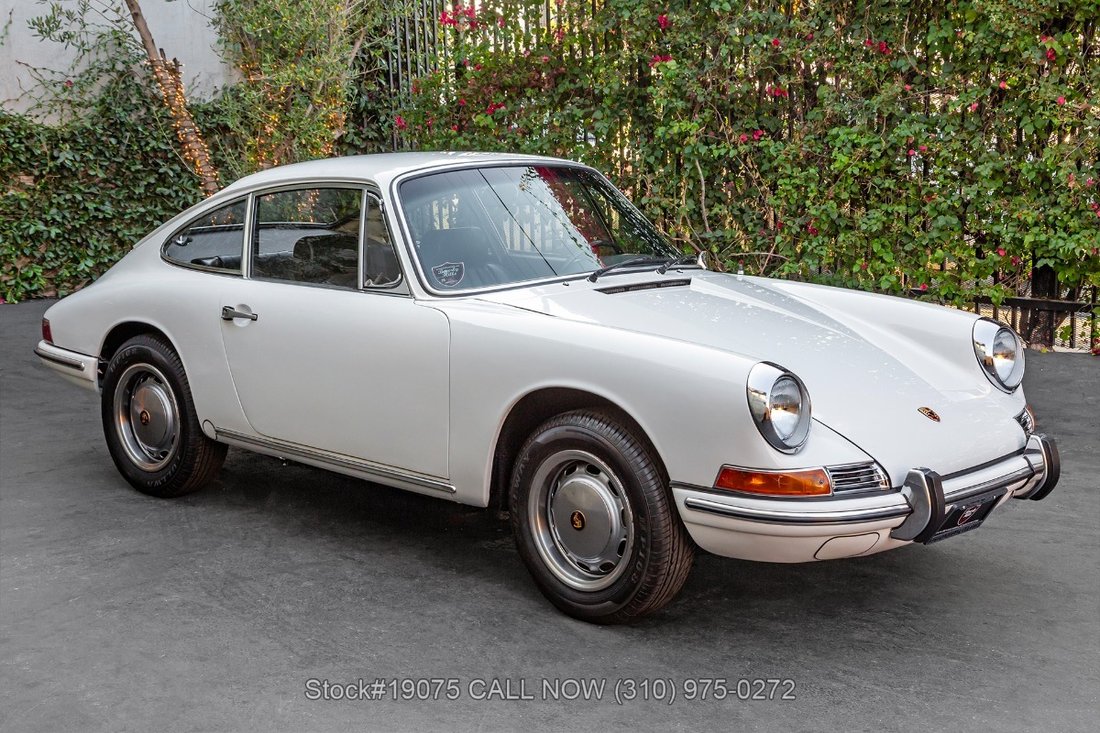 Porsche 912 in Los Angeles, CA 3 - 17993693