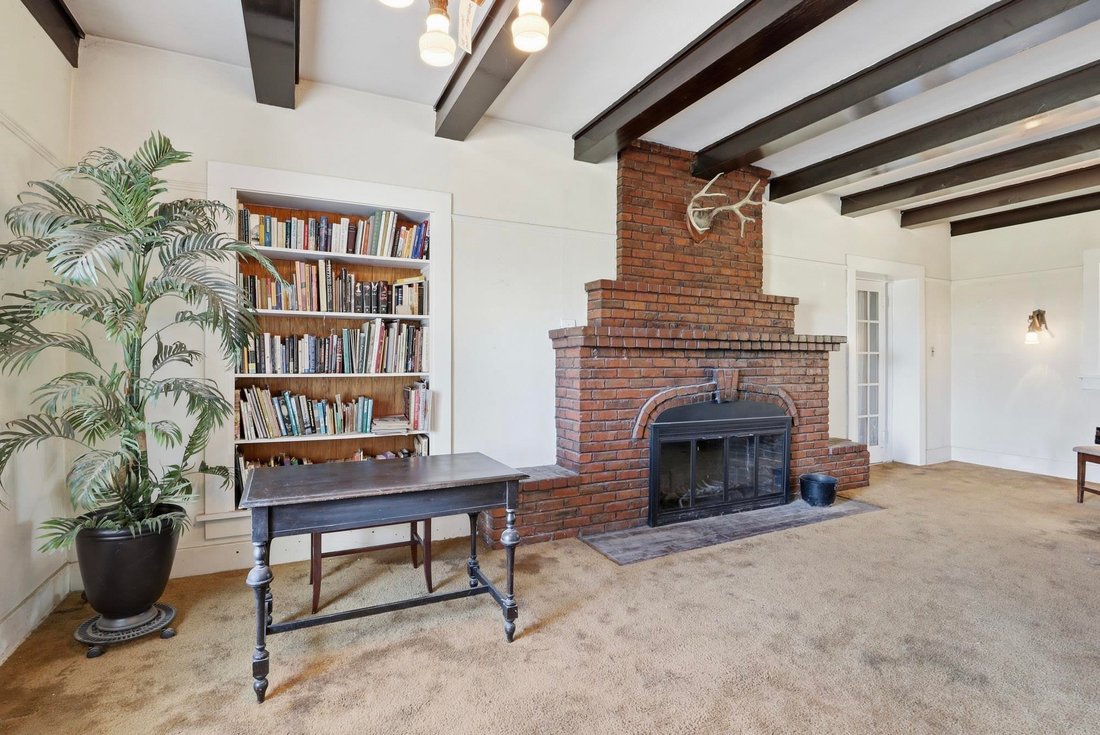 House in Spokane, Washington, United States 5 - 17994972