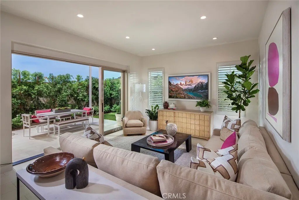 Condo in Irvine, California, United States 2 - 17257421
