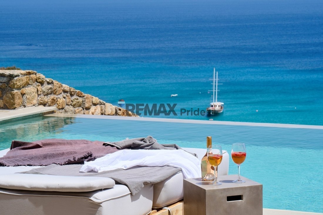 Villa in Ano Mera Community, Aegean, Greece 1 - 17999060
