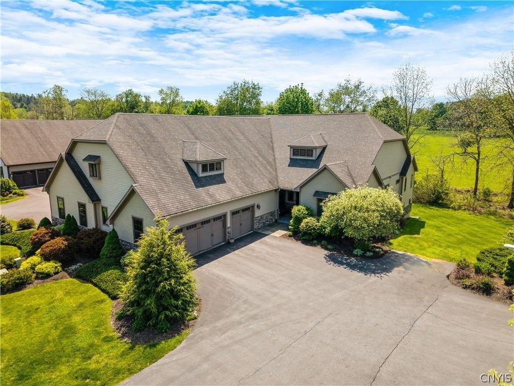 House in Fayetteville, New York, United States 1 - 17998854