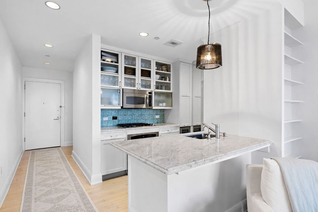 House in New York, New York, United States 4 - 17998729