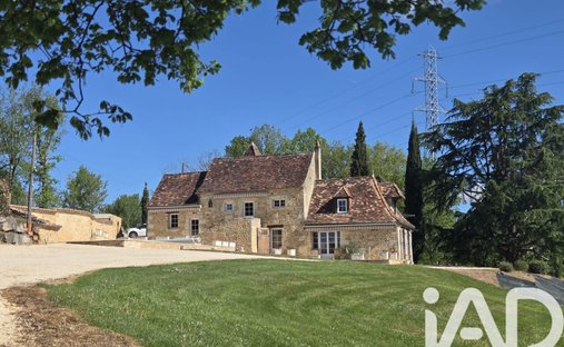 House in Lamonzie-Montastruc, Nouvelle-Aquitaine, France 1