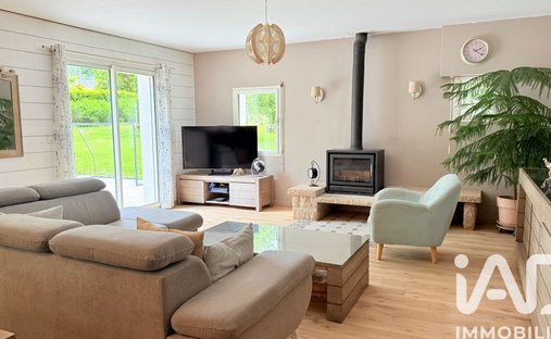 House in Bourg Nord, Moelan-sur-Mer, France 1