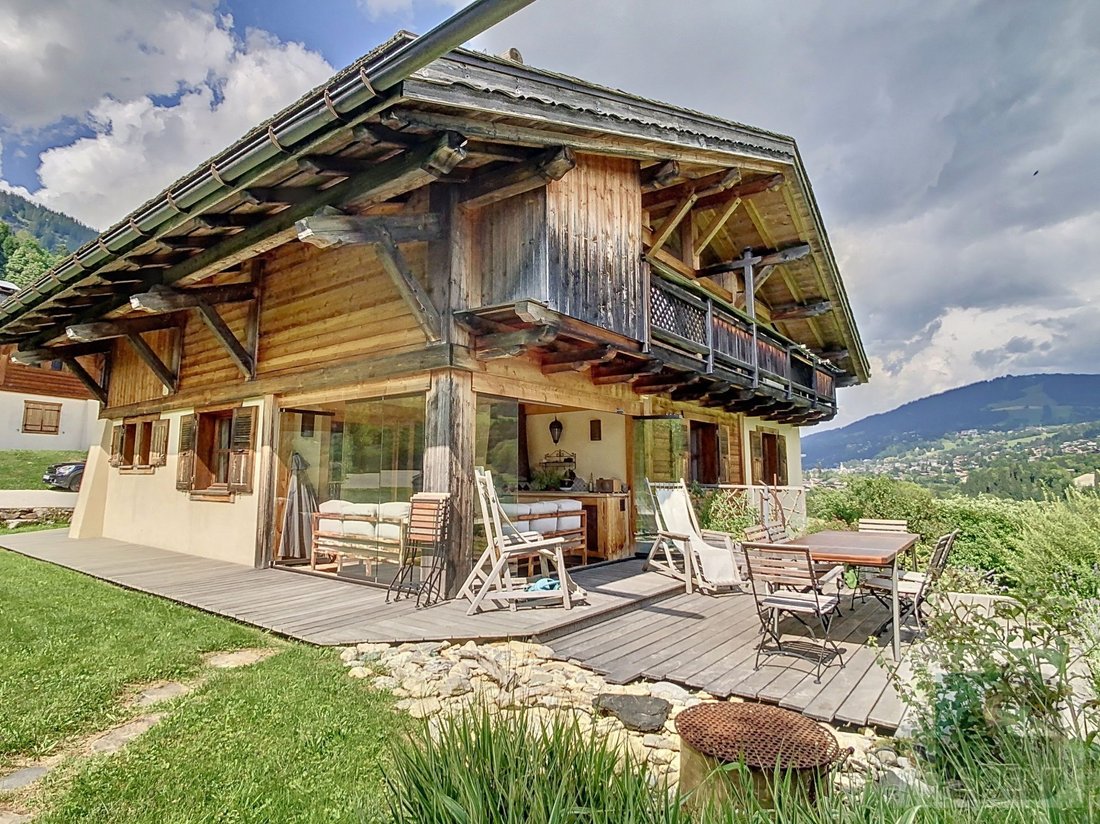 Chalet in Megève, Auvergne-Rhône-Alpes, France 1 - 17998634