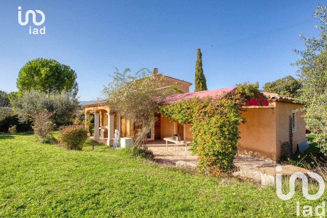 House in Callian, Provence-Alpes-Côte d'Azur, France 3 - 17997646