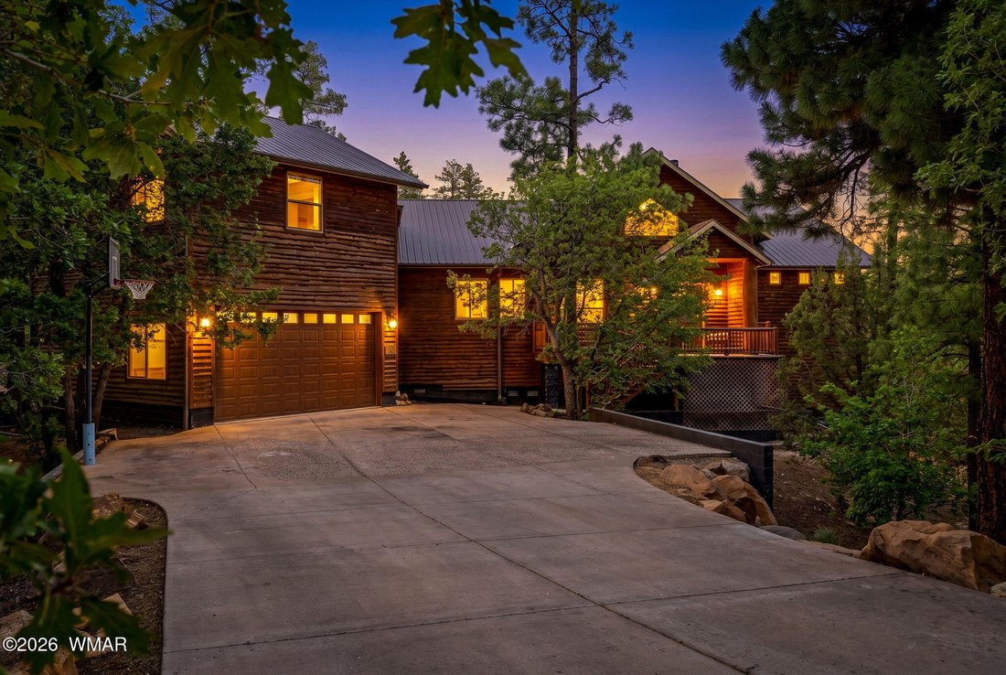 Pinetop-Lakeside, Arizona, United States 1 - 17999023