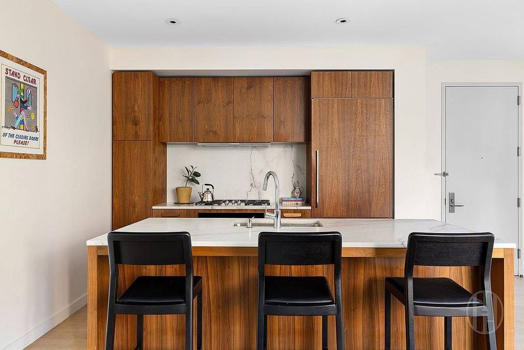 House in New York, New York, United States 5 - 17998681