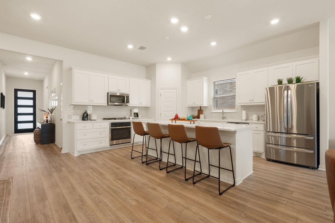 House in Leander, Texas, United States 5 - 17996938