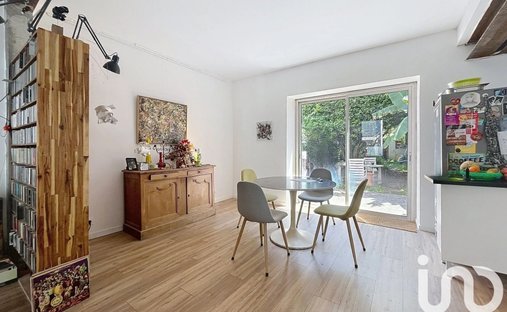 House in Zola, Nantes, France 1