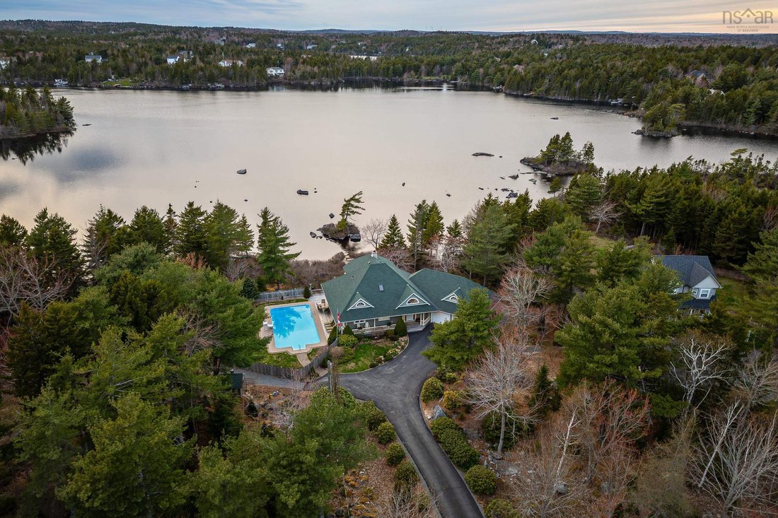 House in Hammonds Plains, Nova Scotia, Canada 2 - 17942673