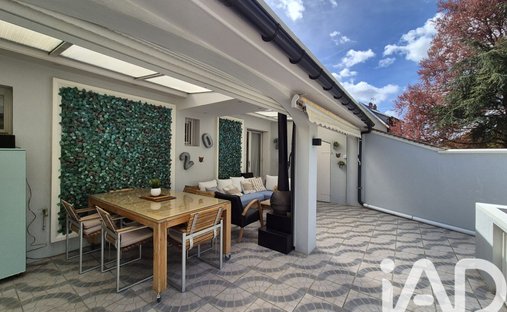 House in Marles-en-Brie, Ile-de-France, France 1