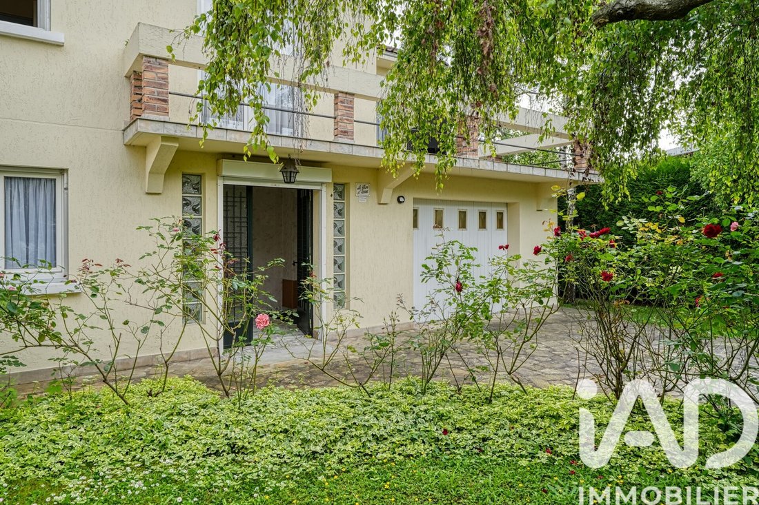 House in Plateau-Grèves-Europe-Gare du Stade-Fossés Jean, Colombes, France 1 - 17997303