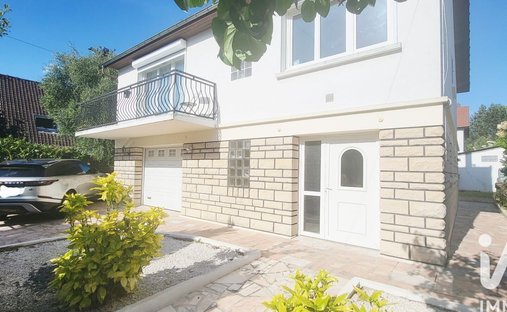 House in Briand, Villeparisis, France 1