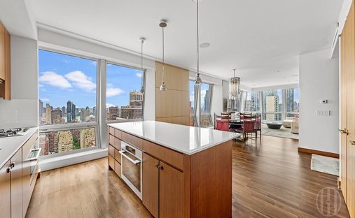 House in New York, New York, United States 1