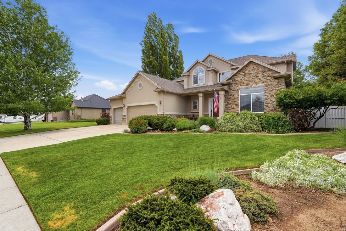 House in Layton, Utah, United States 3 - 17997026