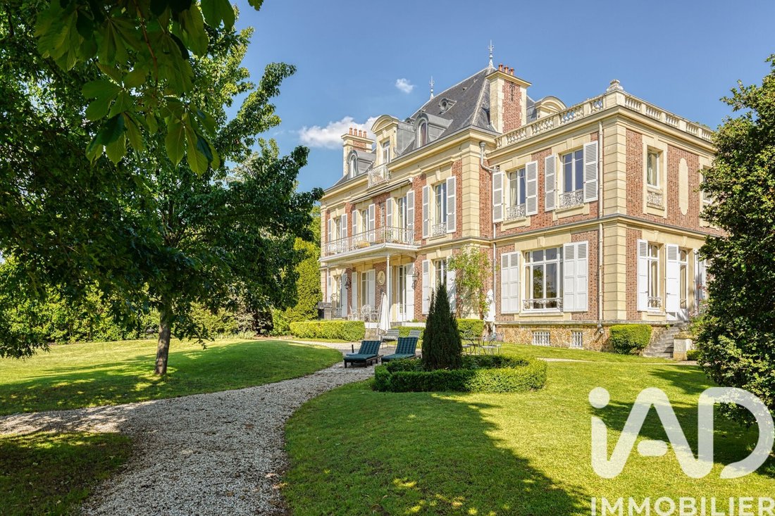 Apartamento en Le Vésinet, Isla de Francia, Francia 2 - 17997096
