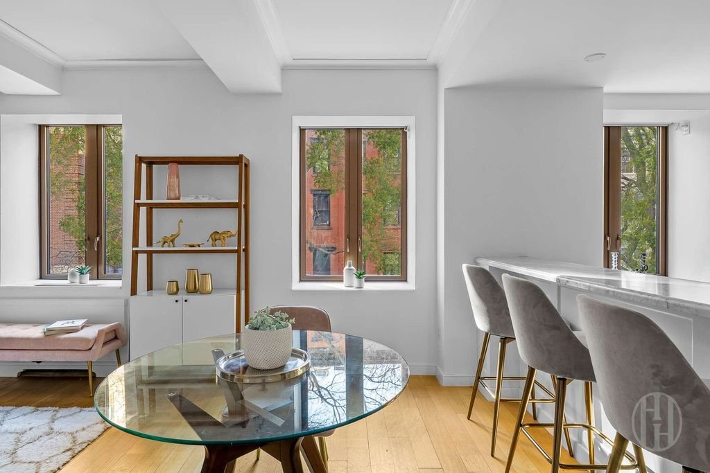 House in New York, New York, United States 2 - 17998691