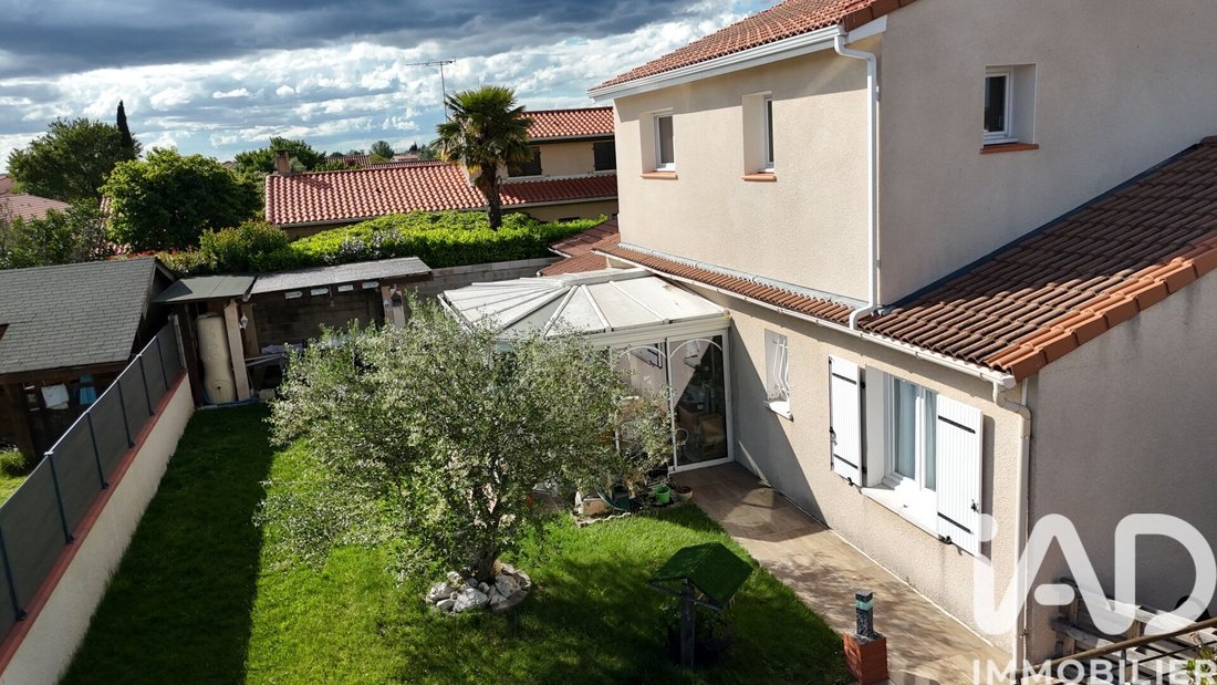 House in Aussonnelle Rive Droite, La Salvetat-Saint-Gilles, France 4 - 17996934