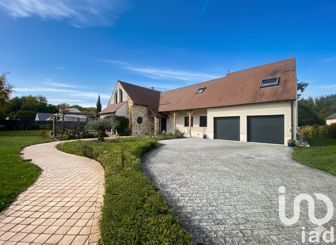 House in Centre Ville, Mennecy, France 1 - 16361317