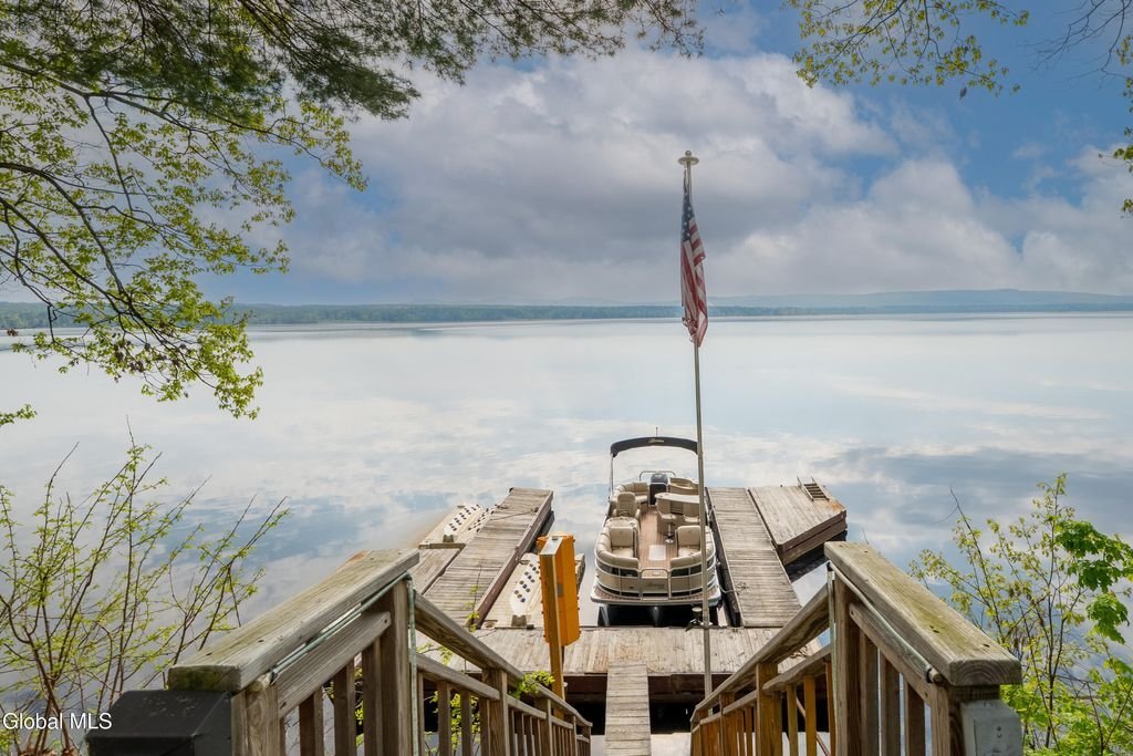 House in Mayfield, New York, United States 5 - 17998852