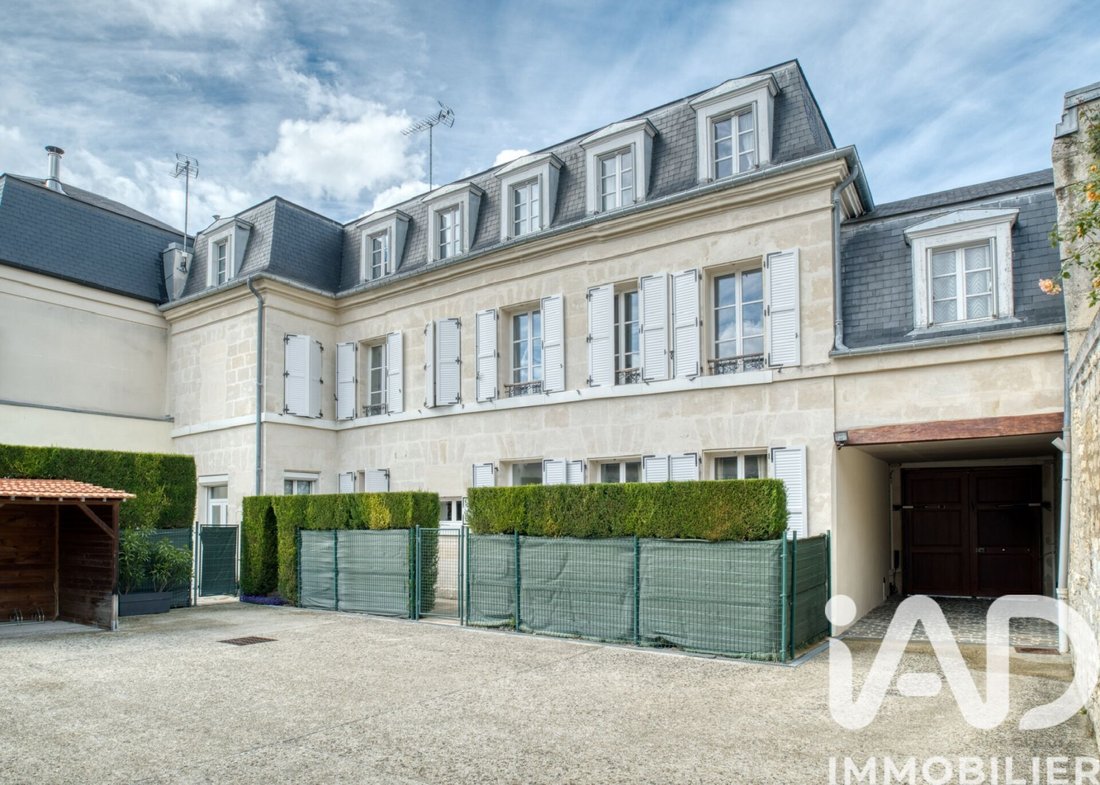 House in Compiegne, Hauts-de-France, France 1 - 17997040