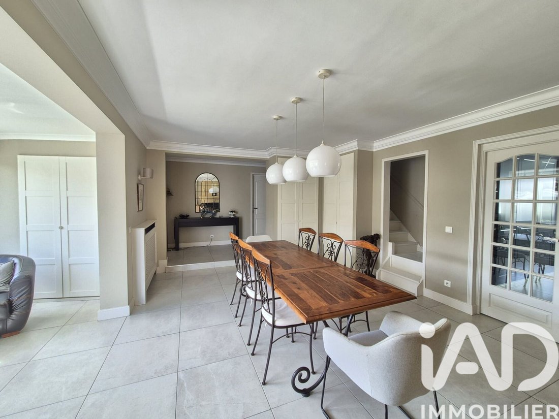 House in Marles-en-Brie, Ile-de-France, France 4 - 17996877