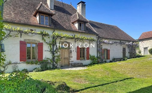 House in Mary, Bourgogne – Franche-Comté, France 1