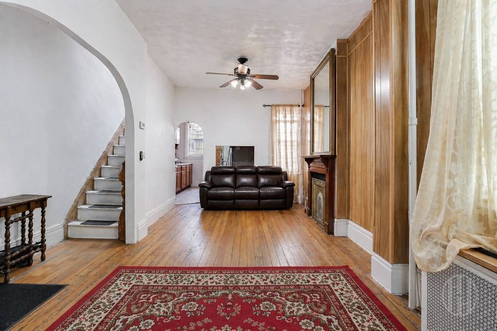 House in New York, New York, United States 3 - 17998707