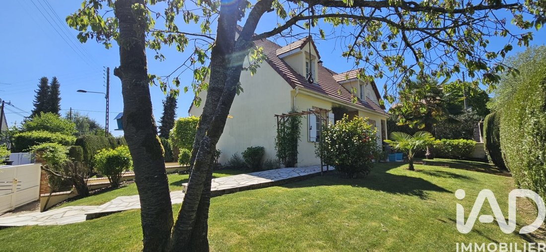 House in Village, Bouffemont, France 1 - 17997624