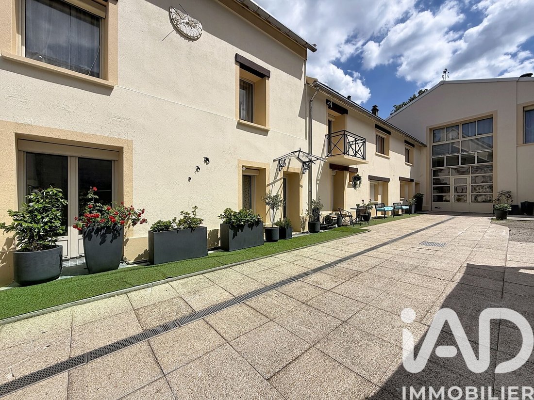 House in Frepillon, Ile-de-France, France 1 - 17997327