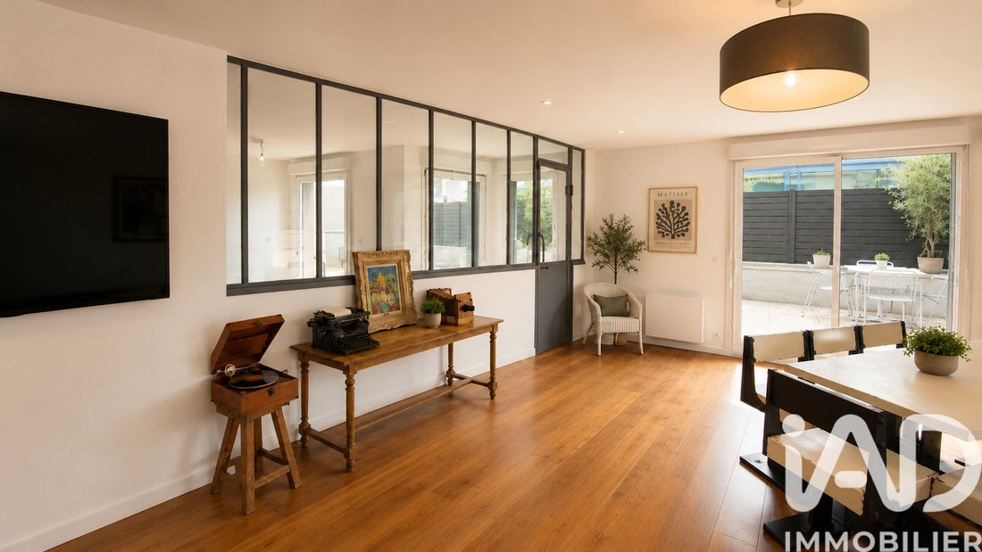 Apartment in Hugo-Payret-Zola, Saint-Ouen-sur-Seine, France 2 - 17997173