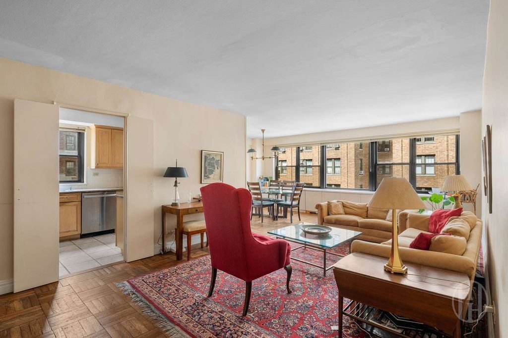 Co Op in New York, New York, United States 3 - 17998716