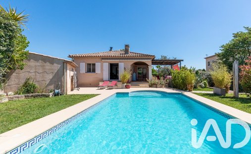 Casa a Periferia, Teyran, Francia 1