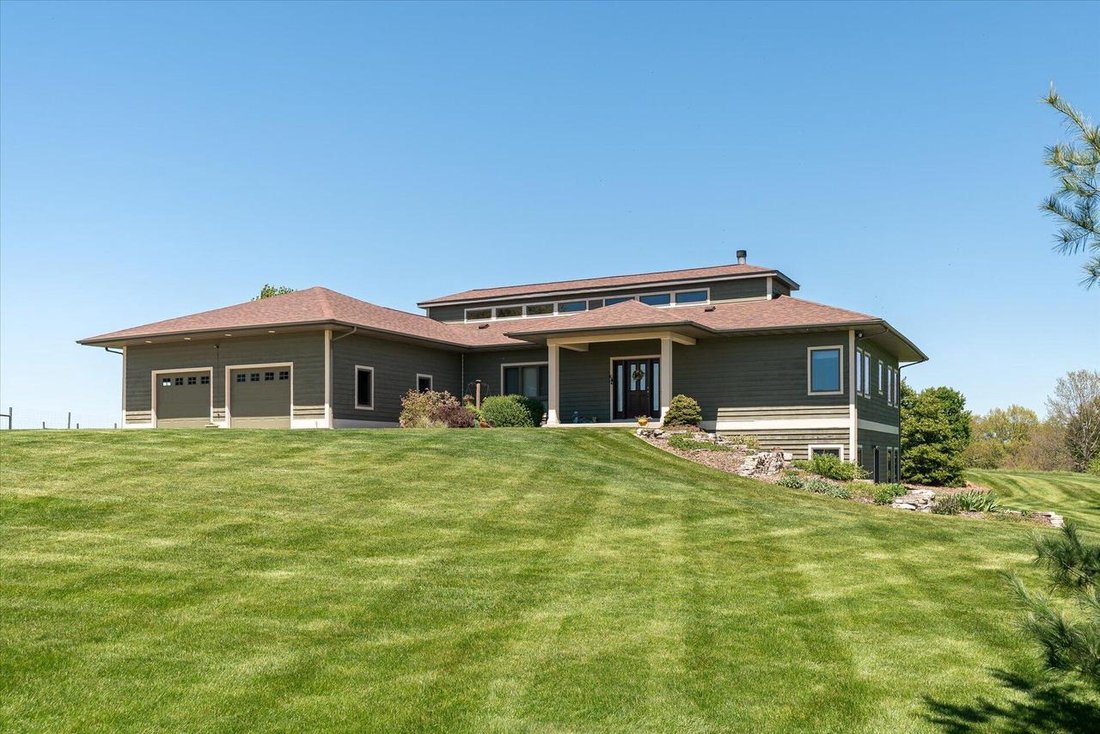 House in Viroqua, Wisconsin, United States 3 - 17996907