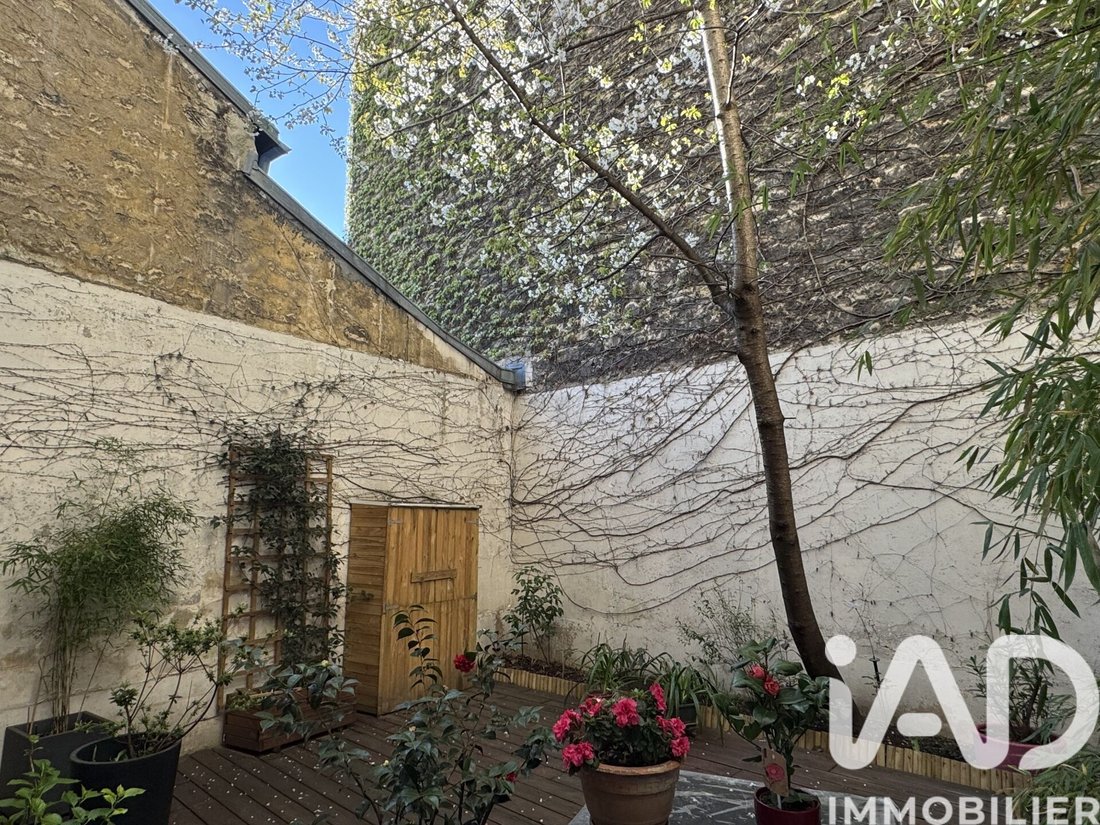 Apartment in Perouses, Paris, Ile-de-France 3 - 17996737