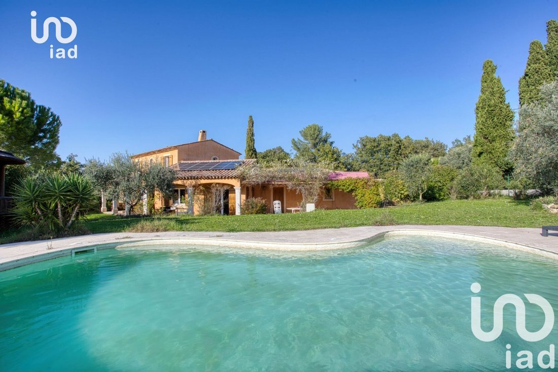 House in Callian, Provence-Alpes-Côte d'Azur, France 1 - 17997646