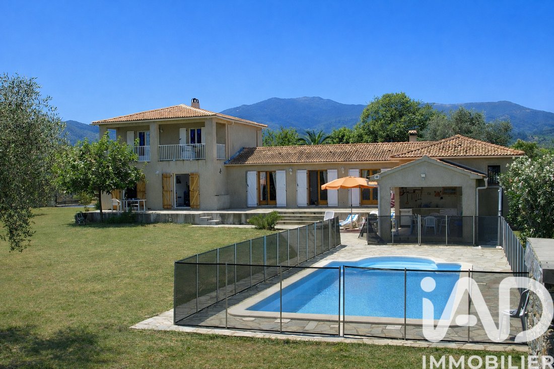House in Lucciana, Corsica, France 2 - 17231590