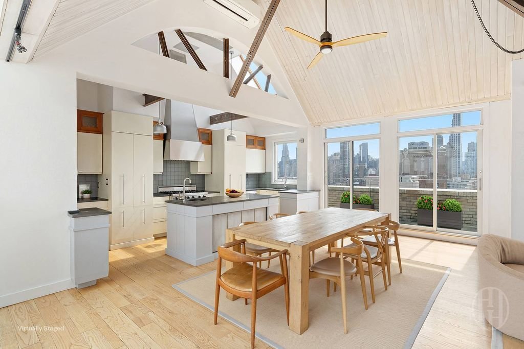 Co Op in New York, New York, United States 2 - 17998665