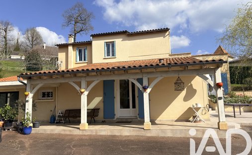House in Sarlat-la-Canéda, Nouvelle-Aquitaine, France 1