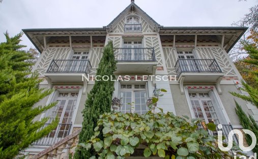 House in La Frette-sur-Seine, Ile-de-France, France 1