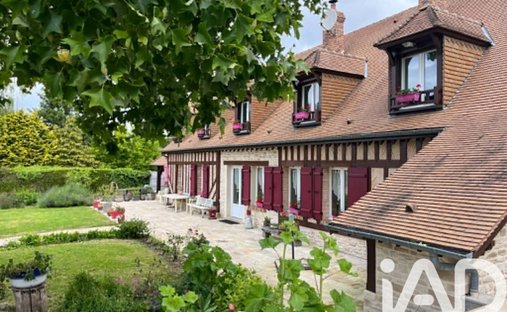 Casa en Trie-Château, Alta Francia, Francia 1