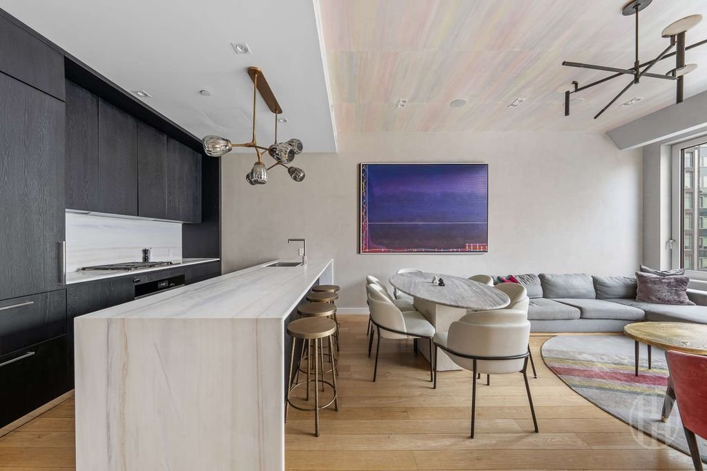 House in New York, New York, United States 4 - 17998702