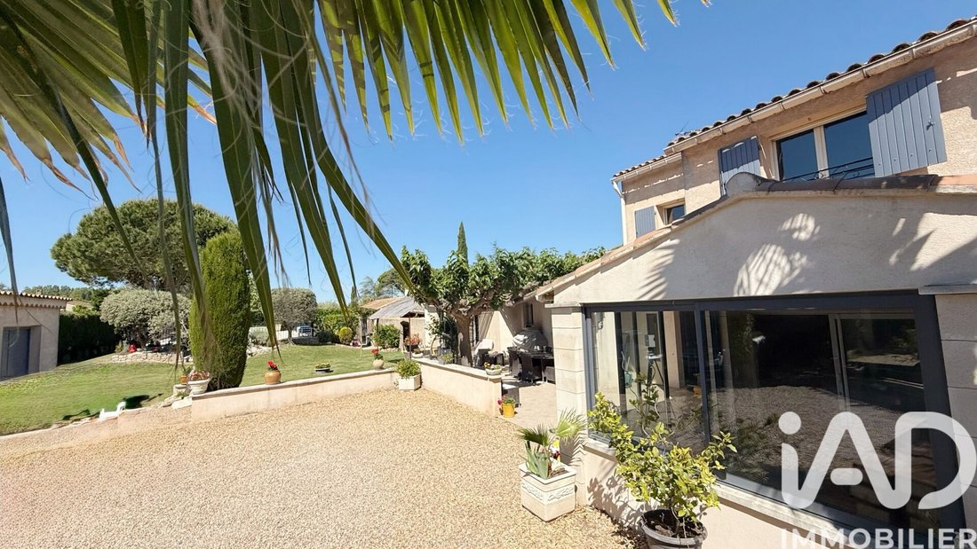 House in Robion, Provence-Alpes-Côte d'Azur, France 1 - 17997561