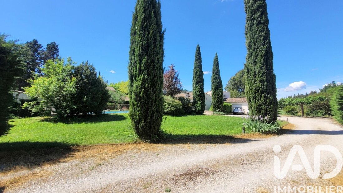 House in Lagnes, Provence-Alpes-Côte d'Azur, France 5 - 17997304